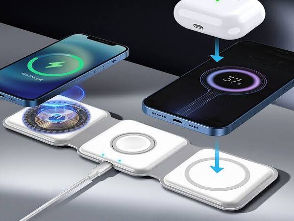 Foldable 3-In-1 Magnet Wireless Charger for iPhone, Apple Watch & Airpod.